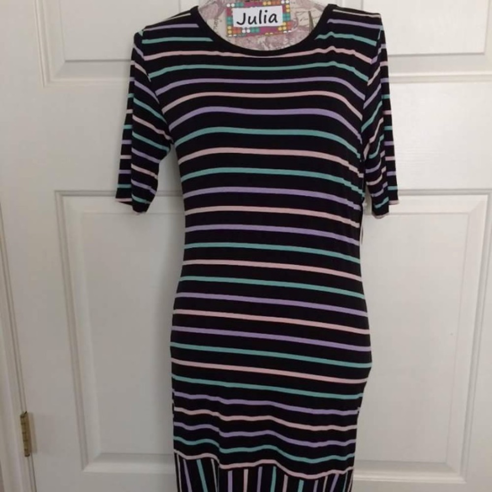LuLaRoe medium Julia dress